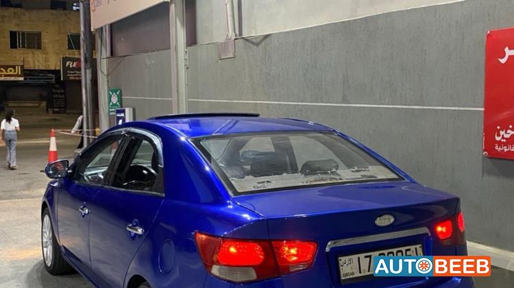 كيا فورتي 2009