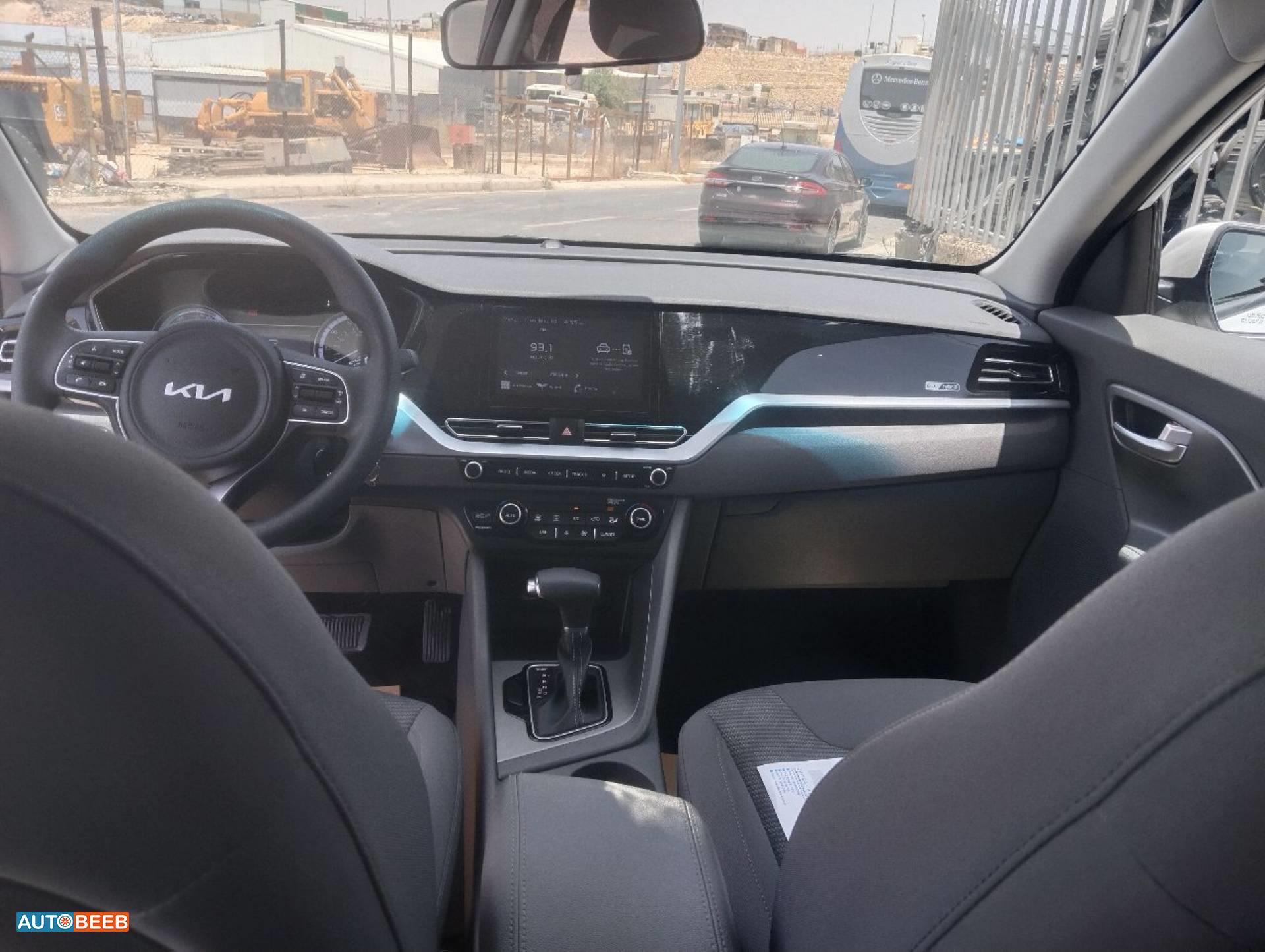 كيا نيرو 2022