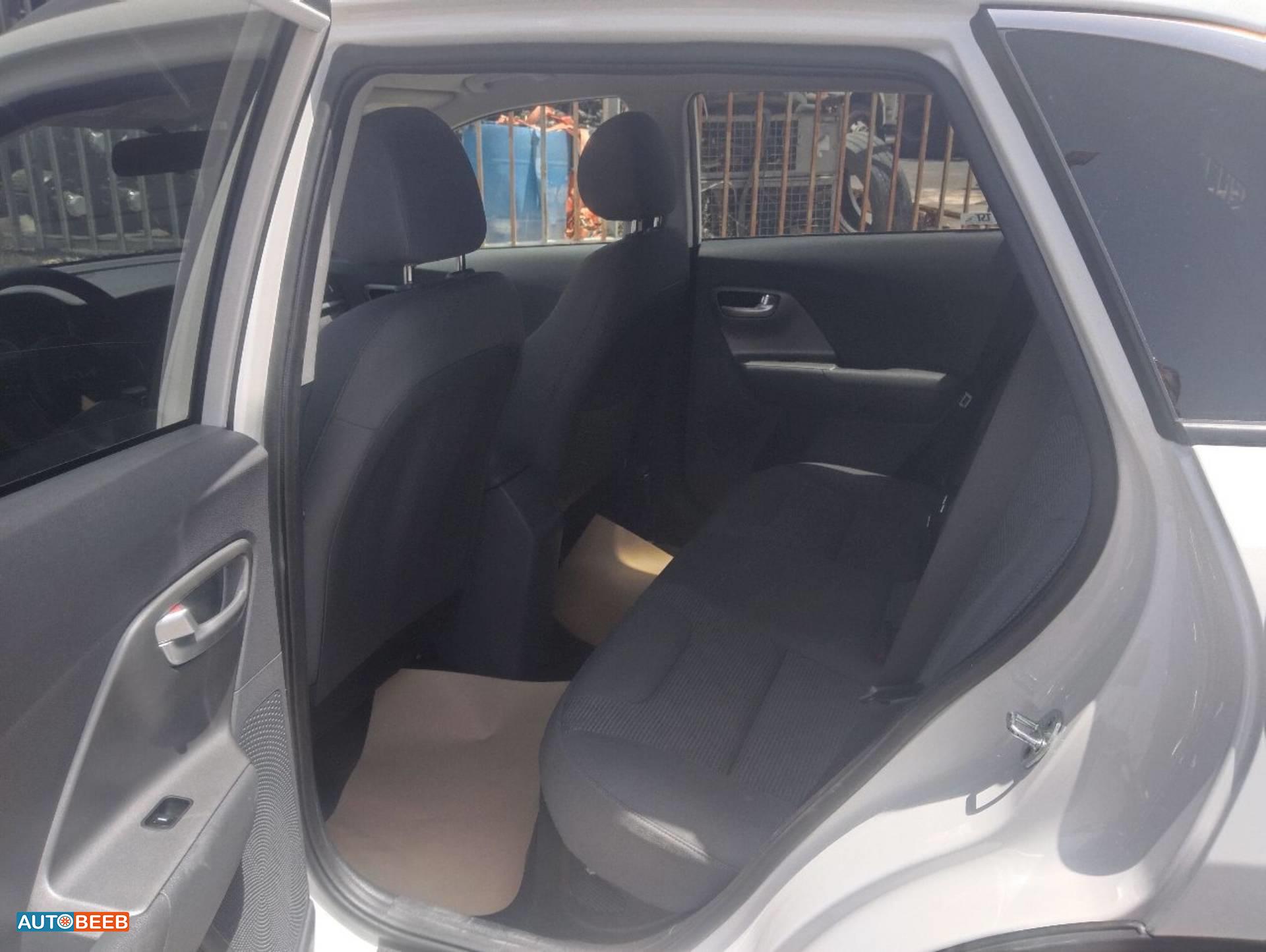 كيا نيرو 2022