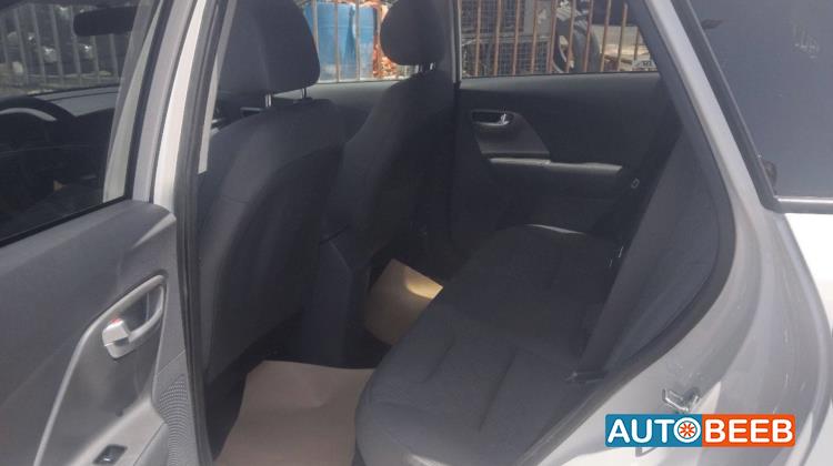 كيا نيرو 2022