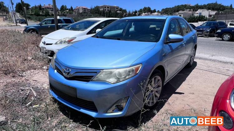 تويوتا كامري 2012