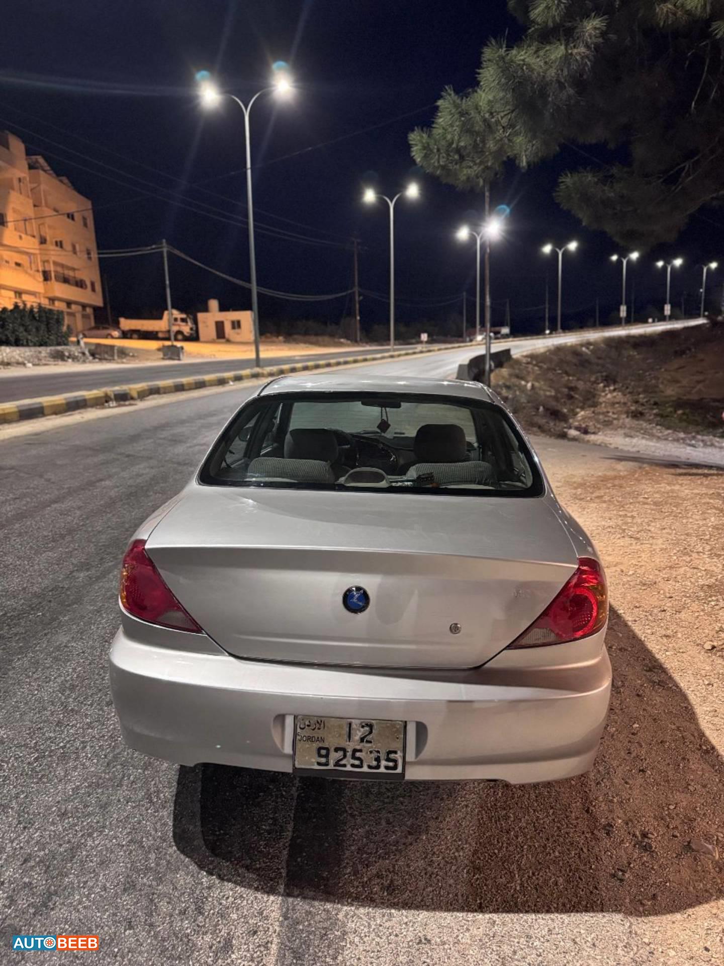 كيا سبكترا 2000