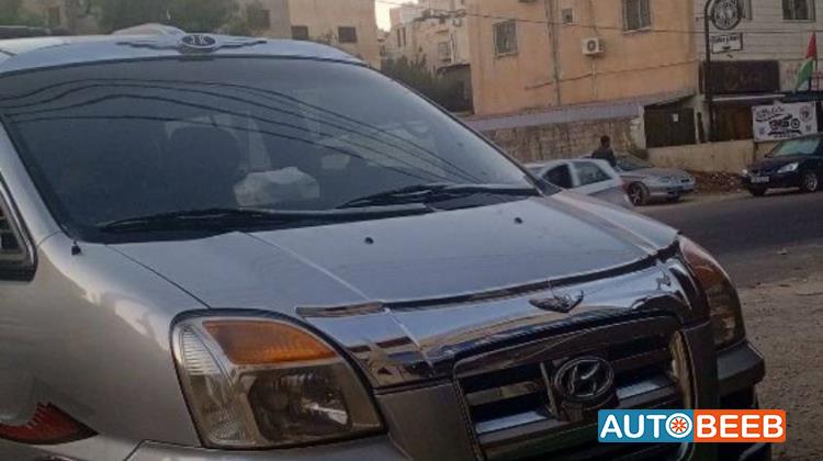 ميني باص هيونداي 2005