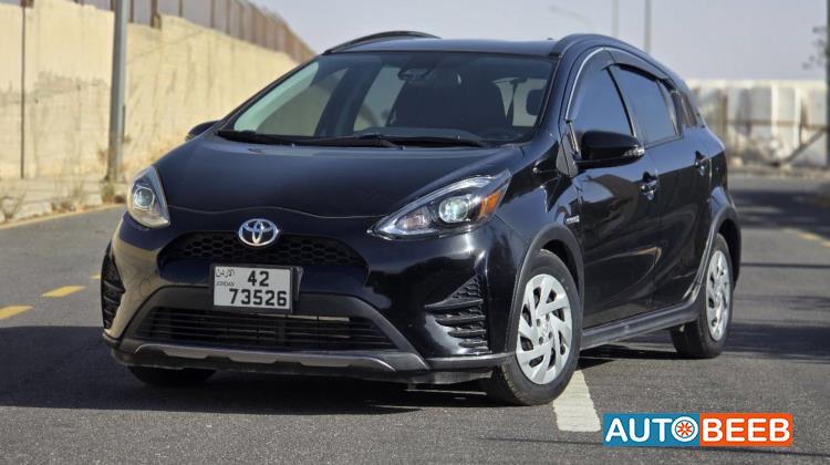 Toyota Prius C 2018