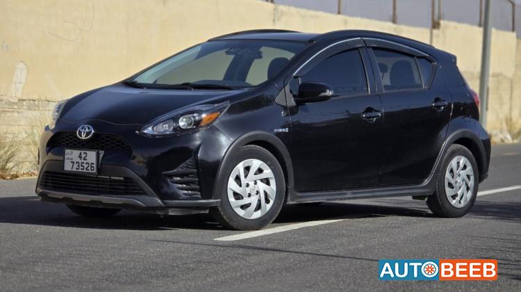 Toyota Prius C 2018