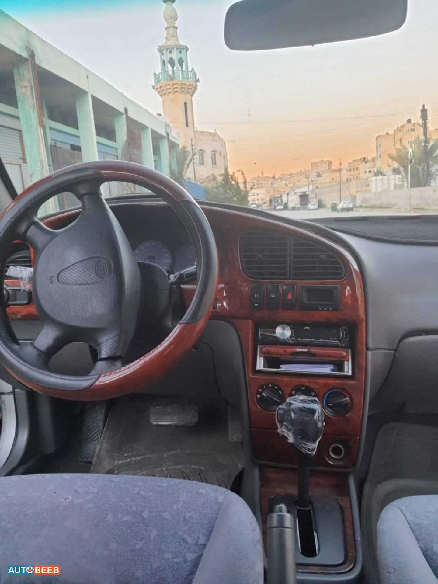 كيا سبكترا 2001