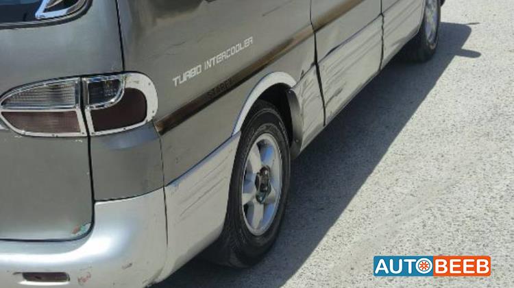 Minivan Hyundai 2002