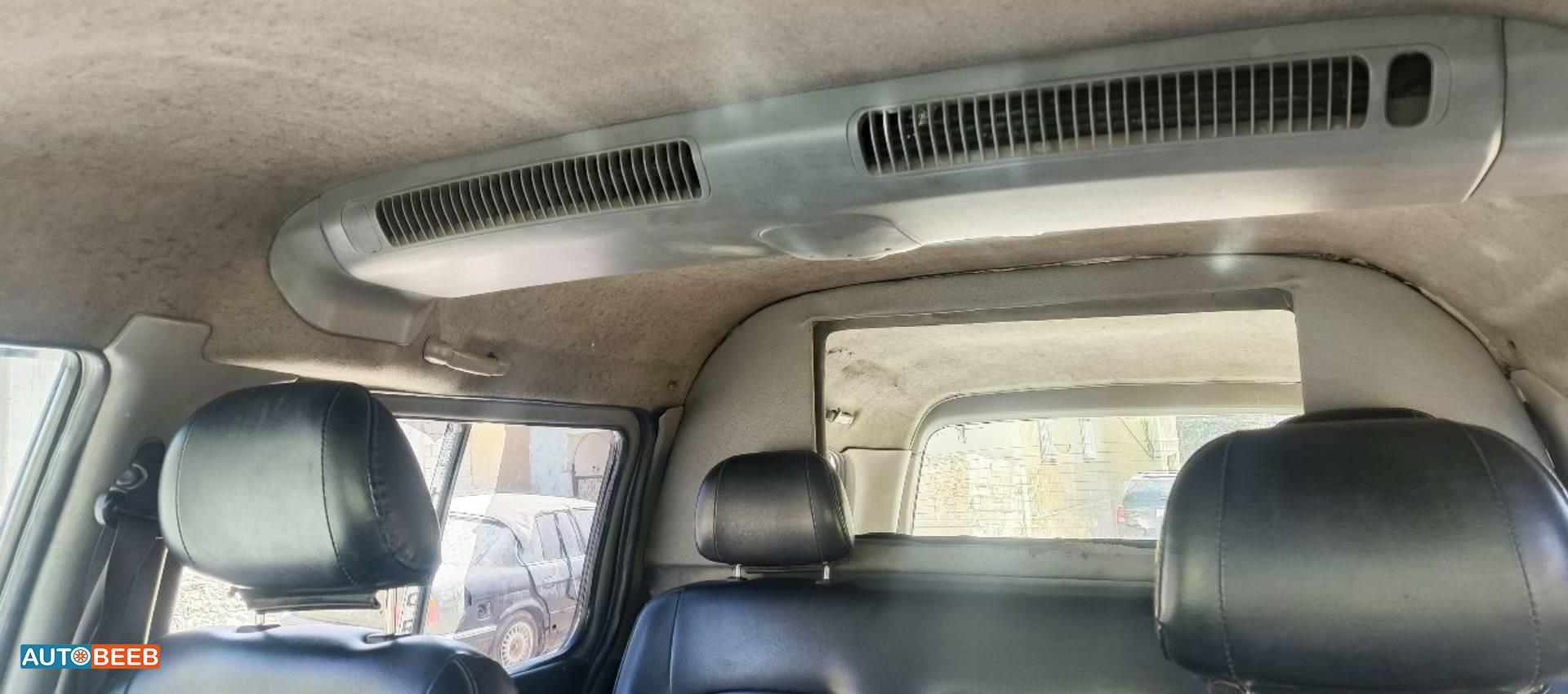 Minivan Hyundai 2002