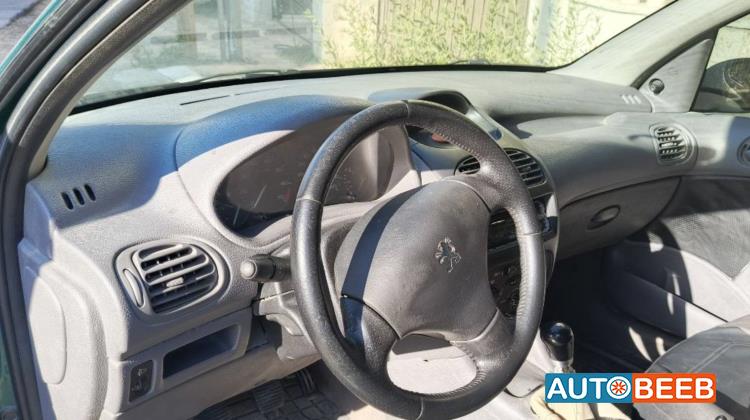 Peugeot 206 2003