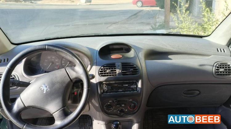 Peugeot 206 2003