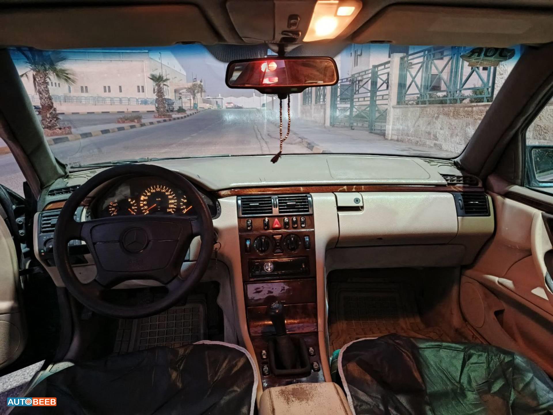 مرسيدس بنز C200 1996