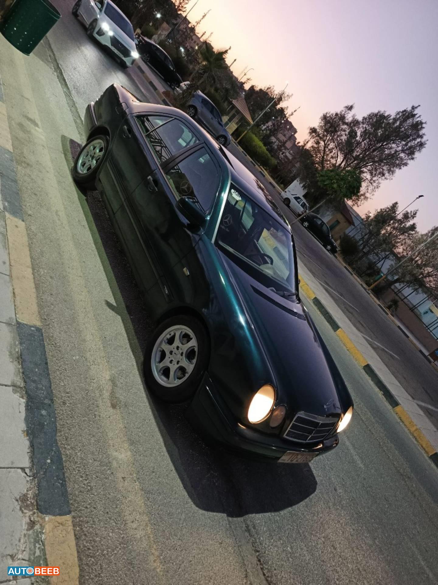 مرسيدس بنز C200 1996