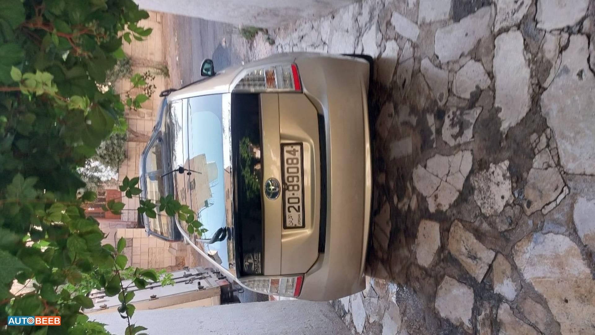 تويوتا بريوس 2010