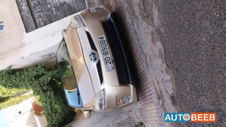 تويوتا بريوس 2010