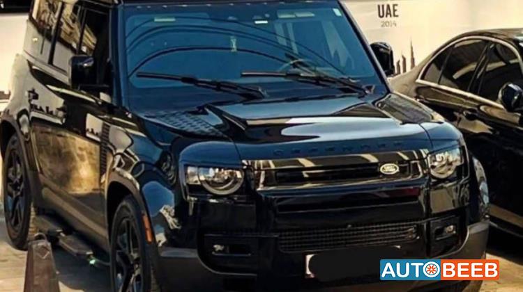 Land Rover Defender 2024