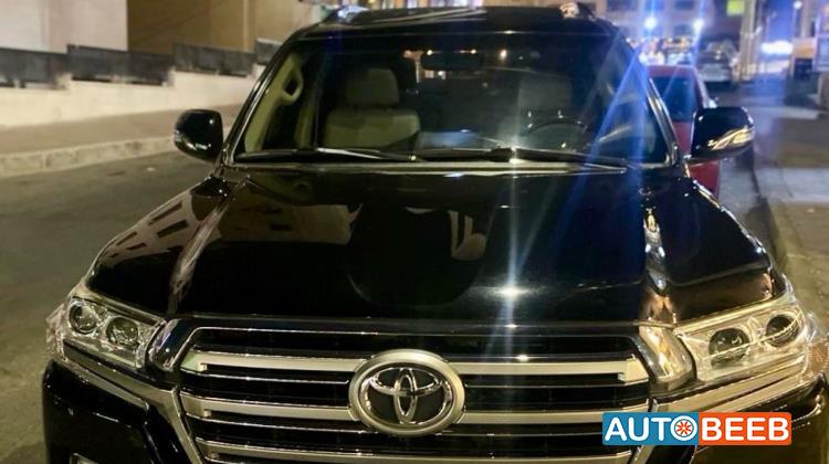 Mercedes Benz G500 2024