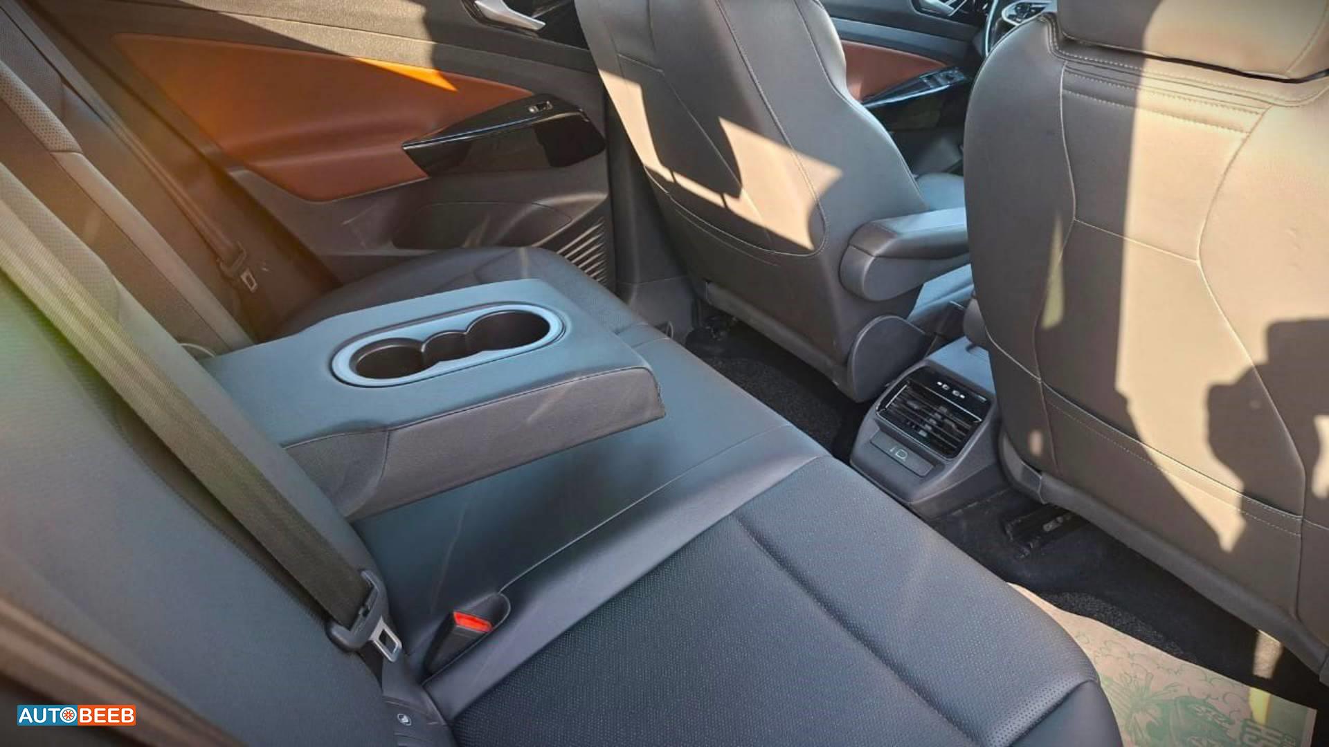 فولكس فاجن ID 4 2022