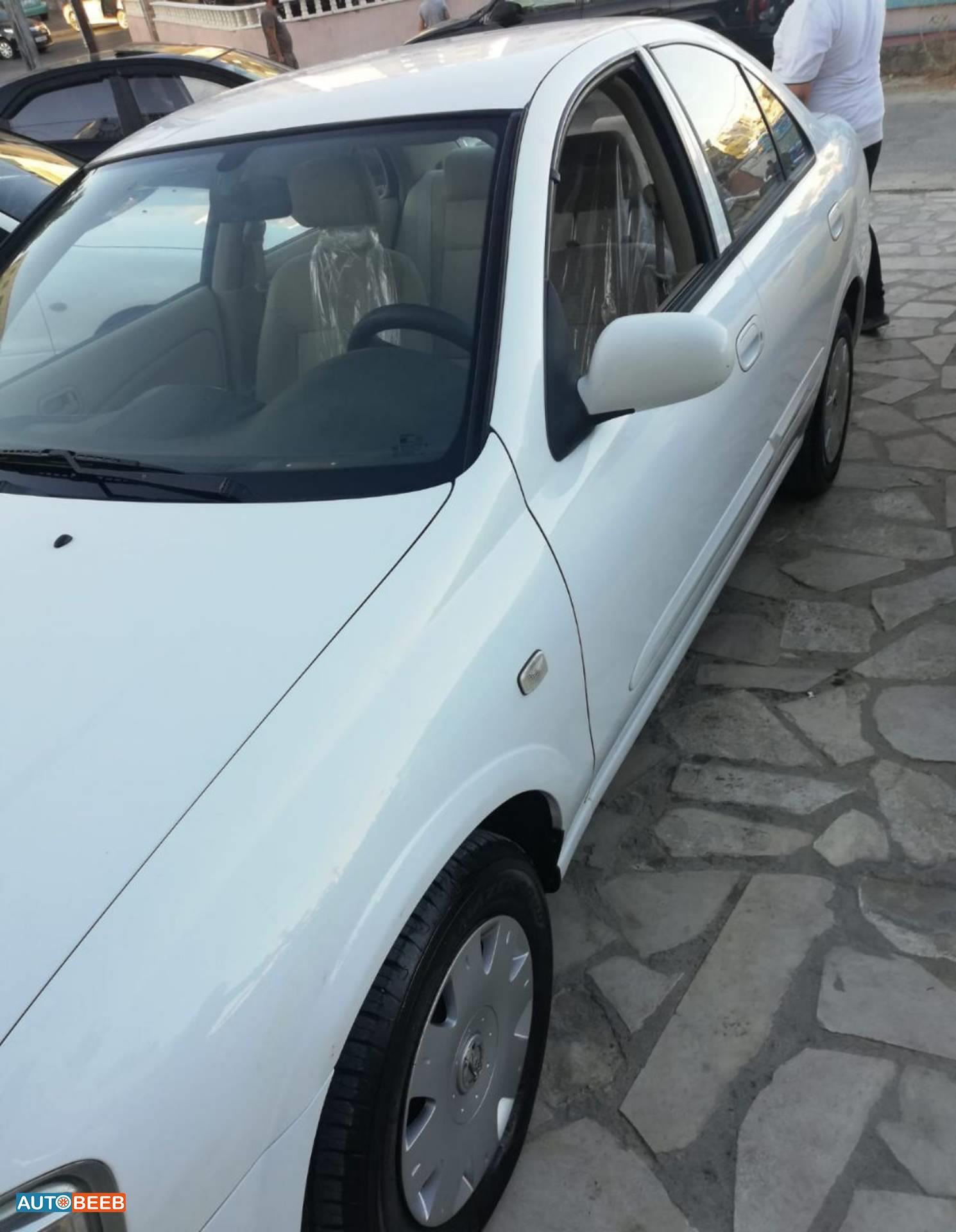 نيسان صني 2011