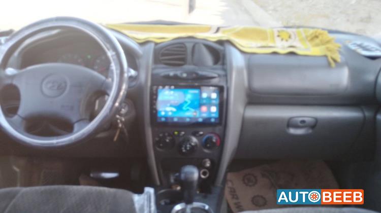Hyundai Grand Santa Fe 2002