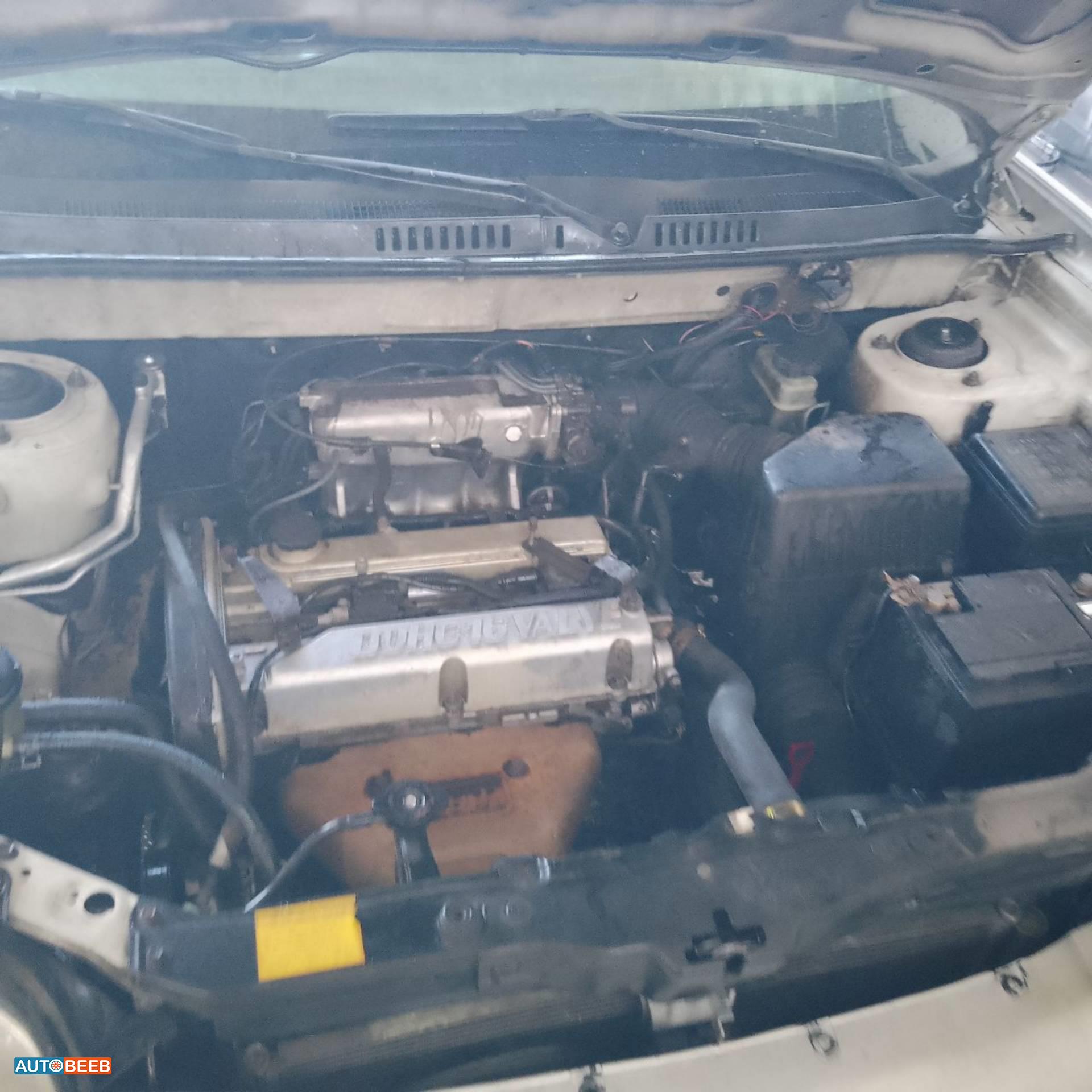 Hyundai Grand Santa Fe 2002