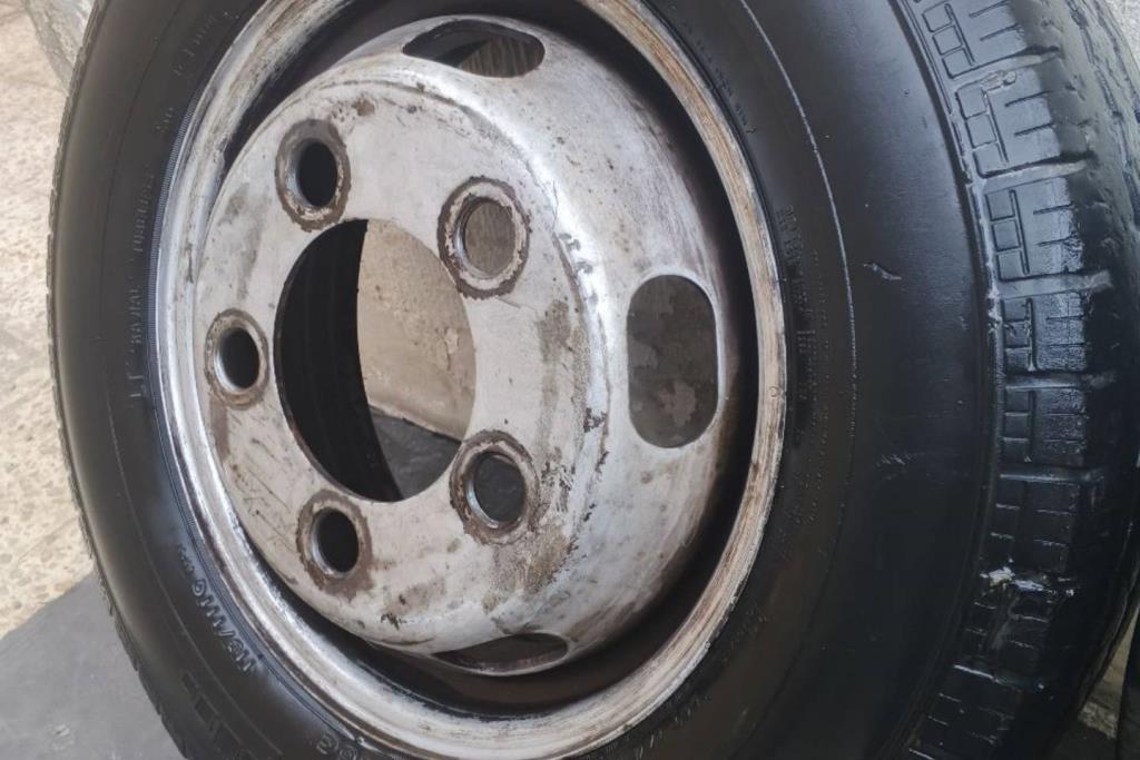 جوز كوشوك تيوبلس مع جنط وكاله بنجو فحل امامي 16 /195/205
كوشوك هانكوك 