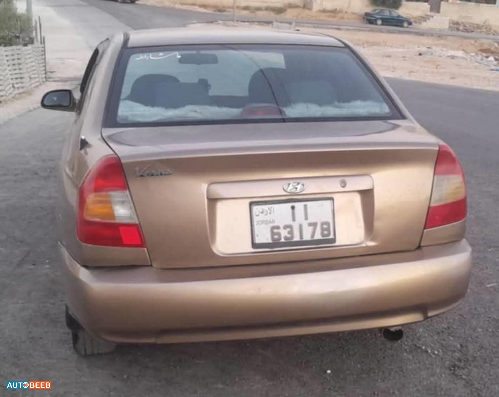 هيونداي فيرنا 2002