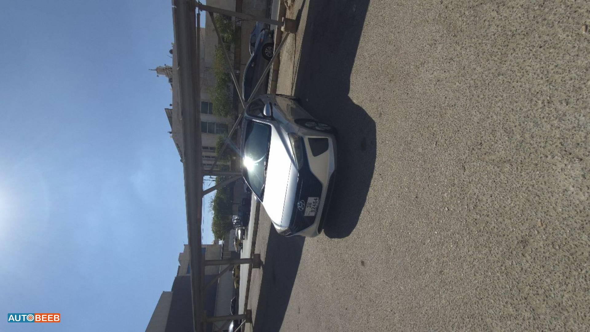 هيونداي ايونيك 2017