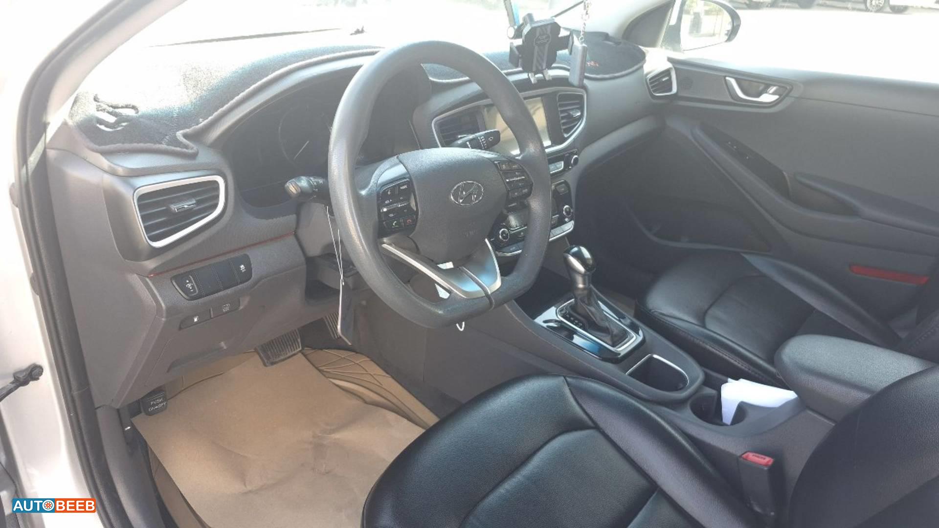 هيونداي ايونيك 2017