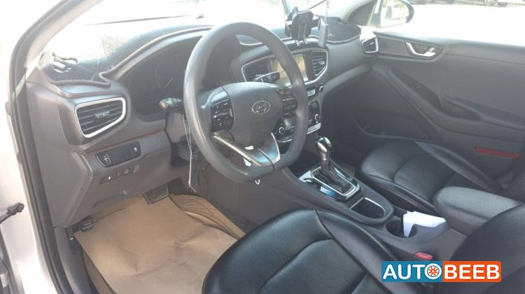 هيونداي ايونيك 2017