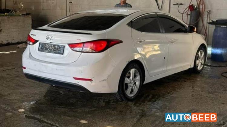 هيونداي افانتي 2016