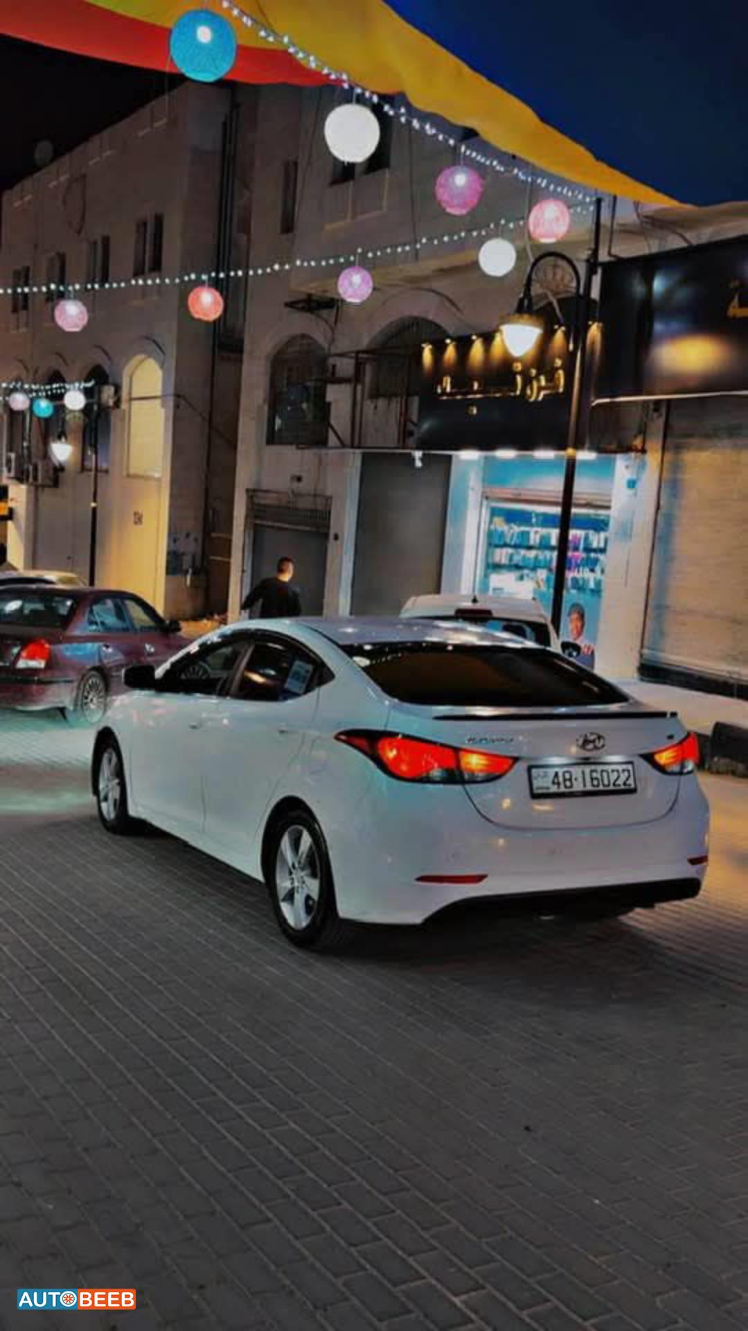 هيونداي افانتي 2016