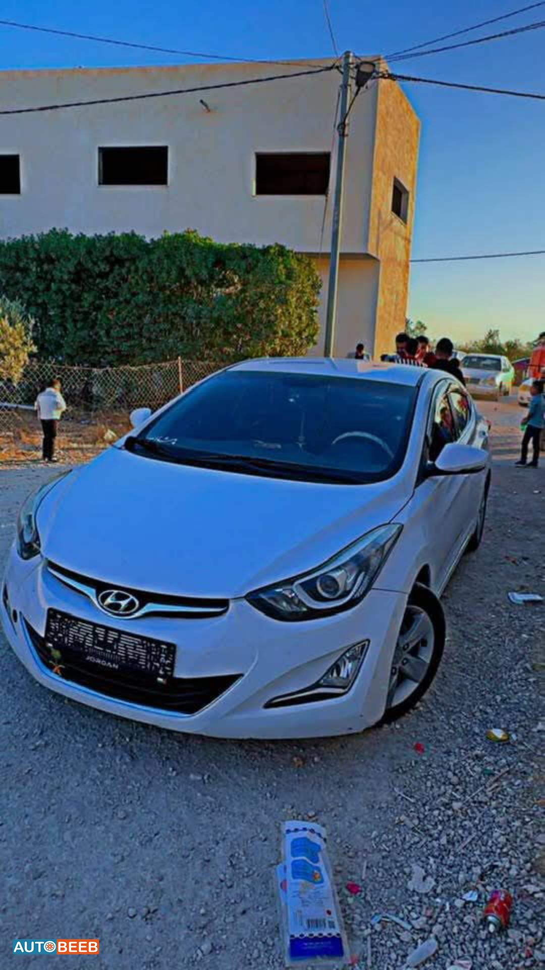 هيونداي افانتي 2016