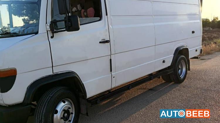 ميني فان مرسيدس بنز 1997