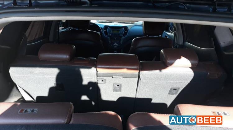 Hyundai Santa Fe 2013