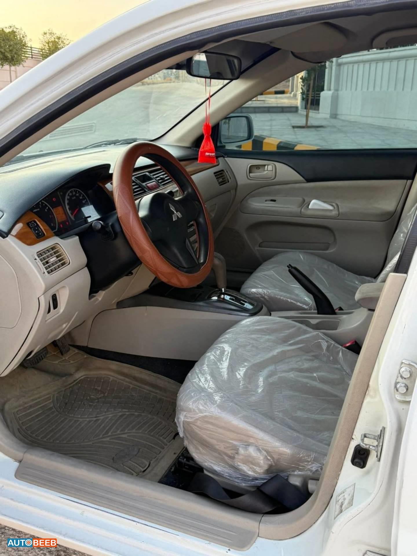 ميتسوبيشي لانسر 2011