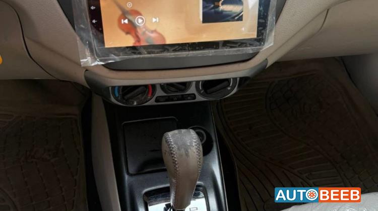 ميتسوبيشي لانسر 2011