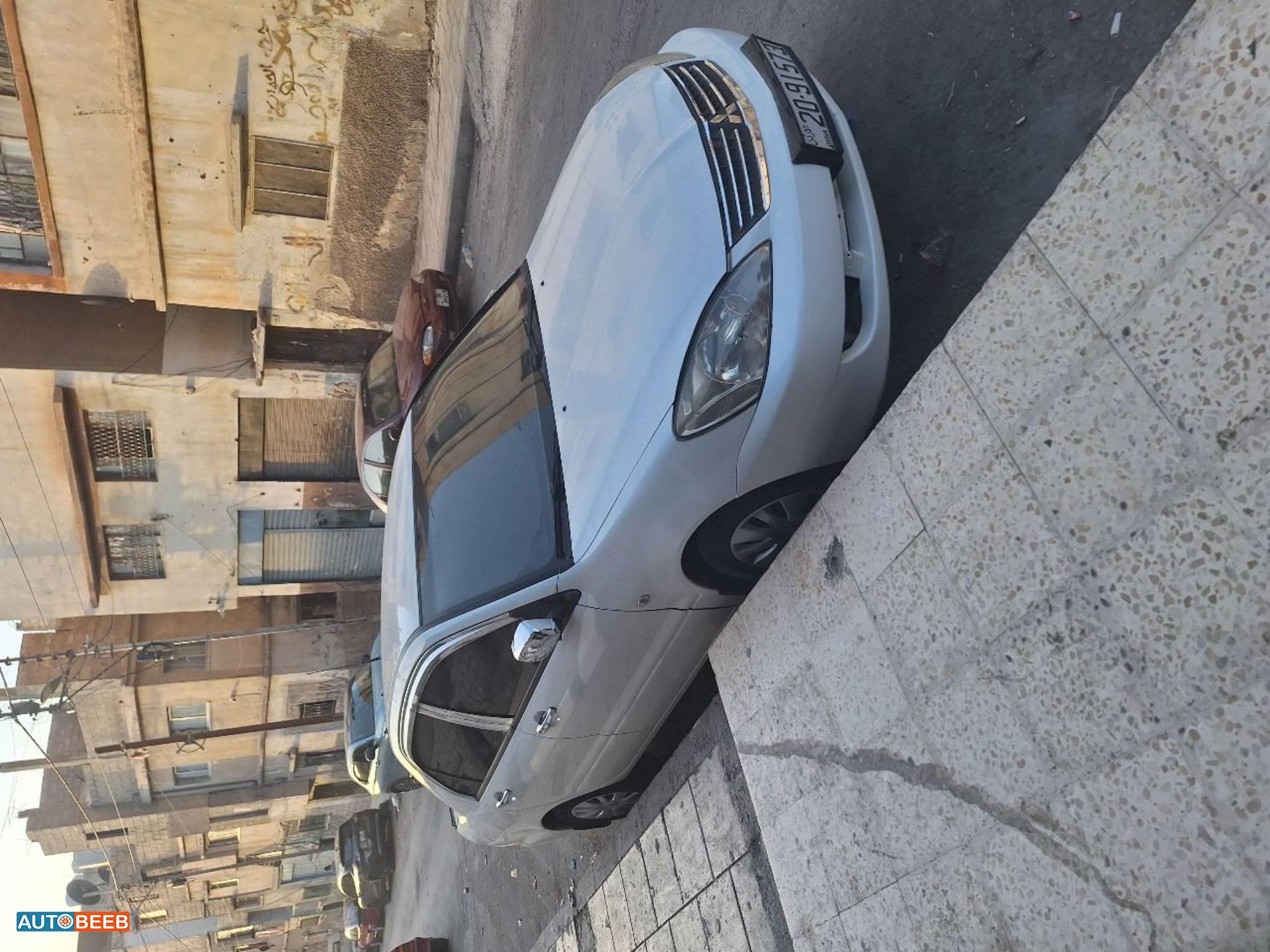 ميتسوبيشي لانسر 2011