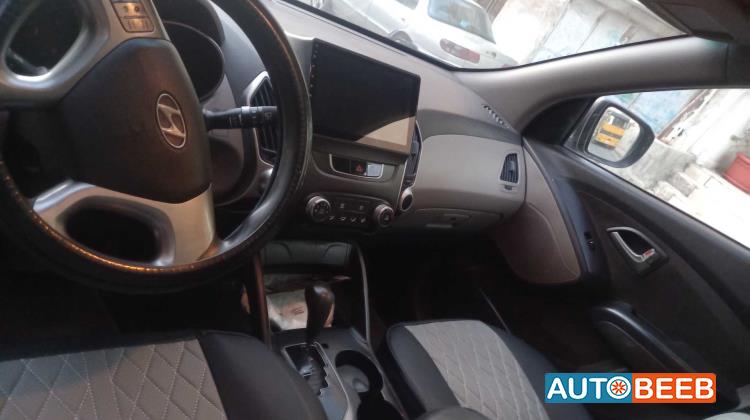 هيونداي توسان 2011