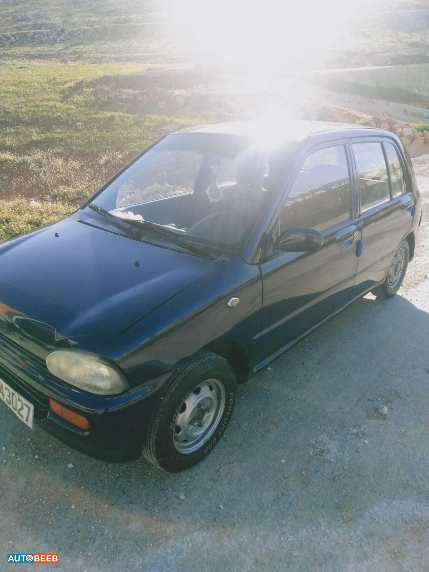 سوبارو فايفو 1995