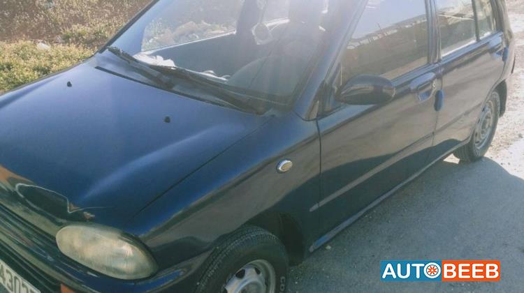 سوبارو فايفو 1995