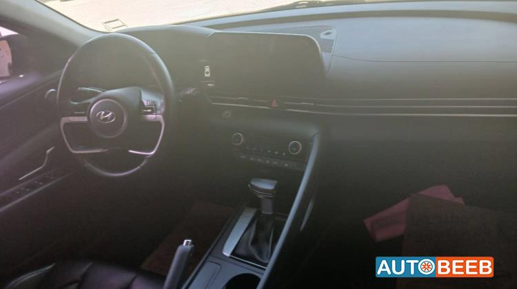 هيونداي افانتي 2021