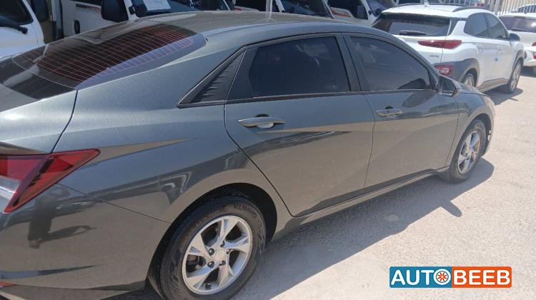 هيونداي افانتي 2021