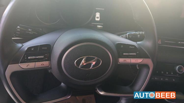 هيونداي افانتي 2021