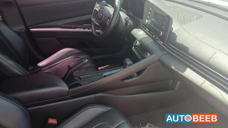 هيونداي افانتي 2021