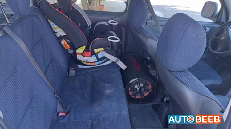 بيجو بارتنر 2012