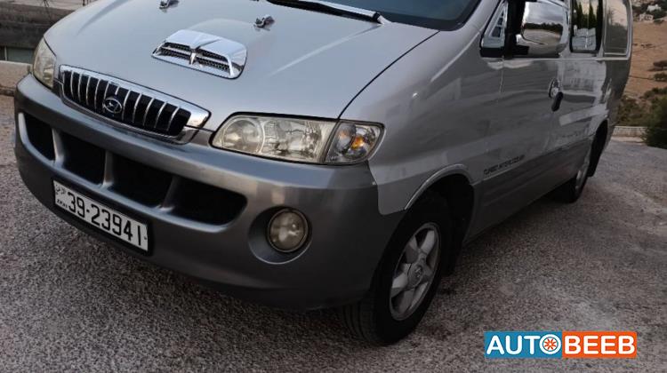 Minibus Hyundai 2003