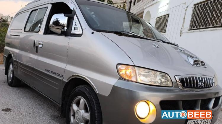 Minibus Hyundai 2003