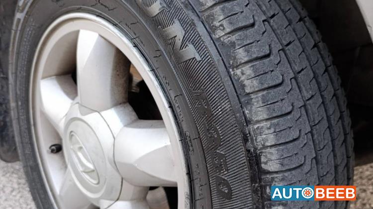 Minibus Hyundai 2003