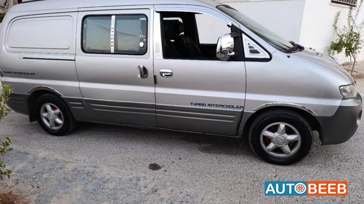 Minibus Hyundai 2003