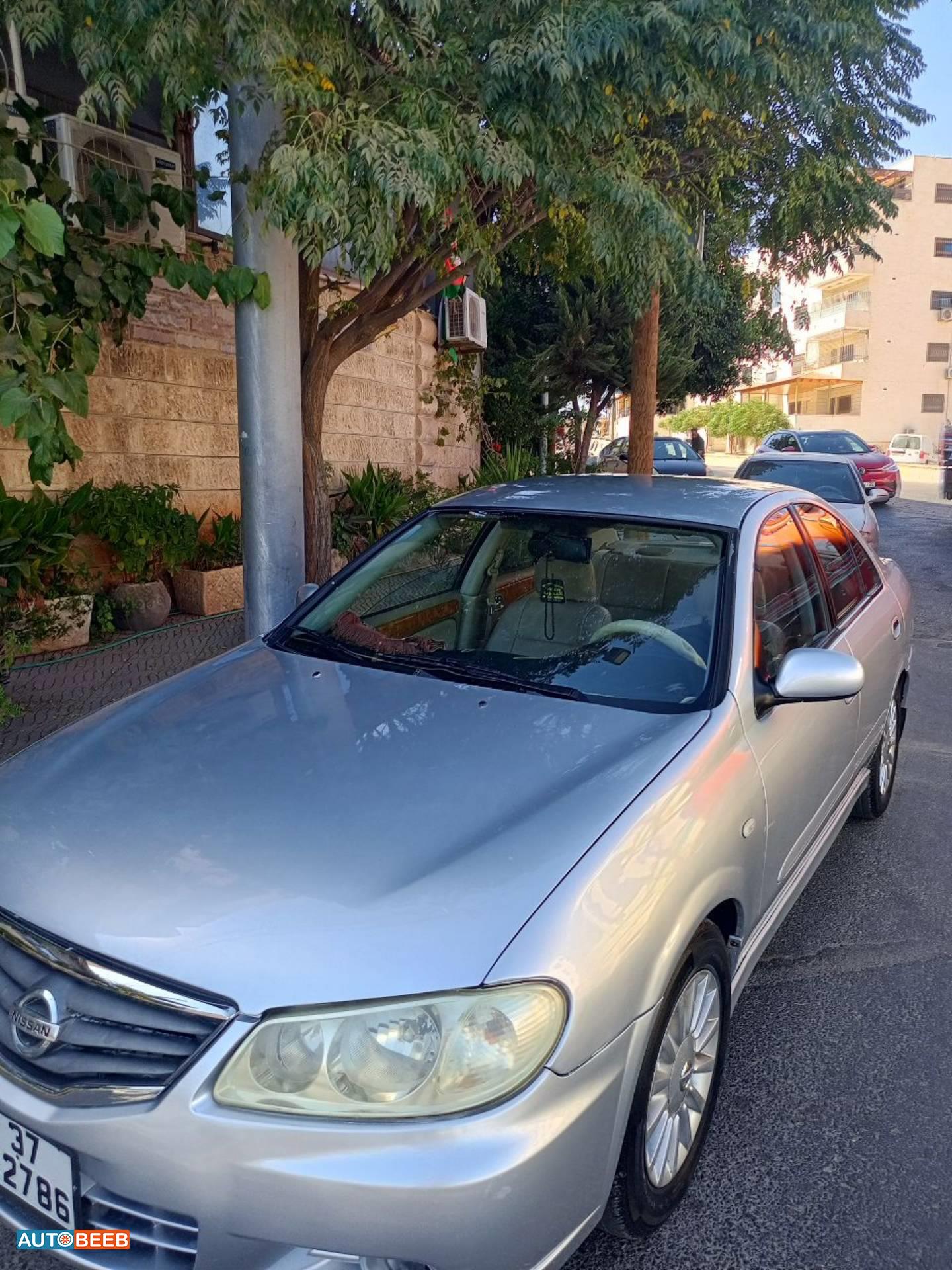 Nissan Sunny 2010